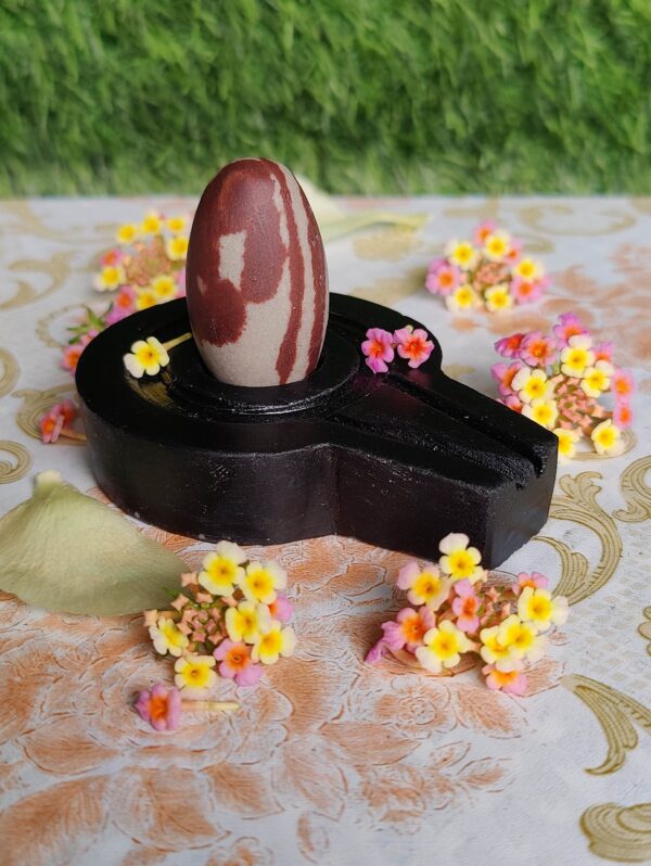 Antique Narmadeshwar Shivling - Image 3