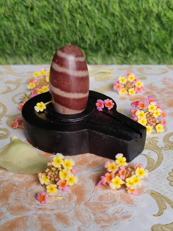 Antique Narmadeshwar Shivling