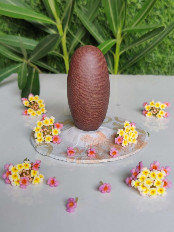 Janeudhari Narmadeshwar Shivling - Image 2