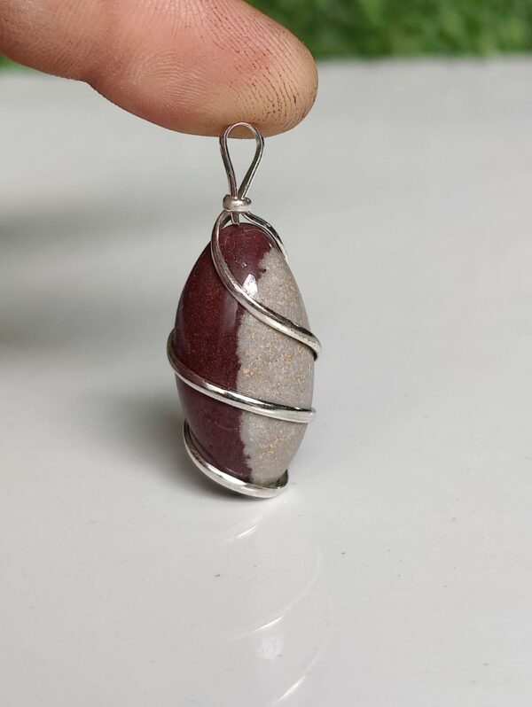 Pendant