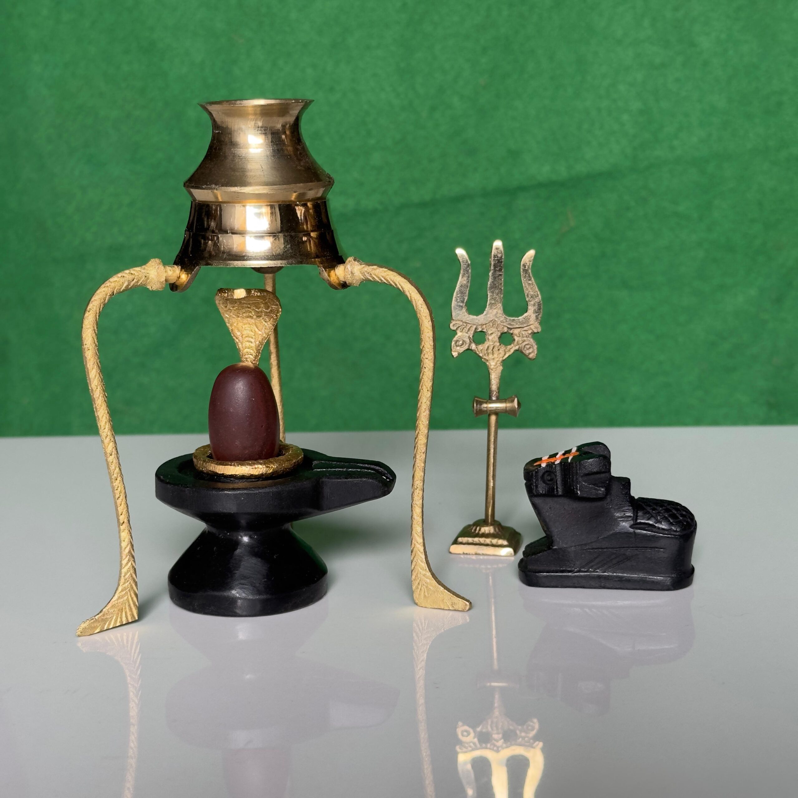 Divine Shivling Pooja Setup with Trishul and Nandi Idol - Image 6